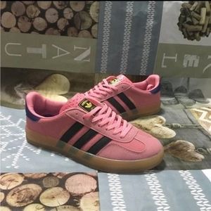 Meet your Posher, Tiffny